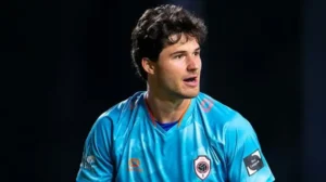 Man Utd agree to sign keeper Lammens for £18.1m
