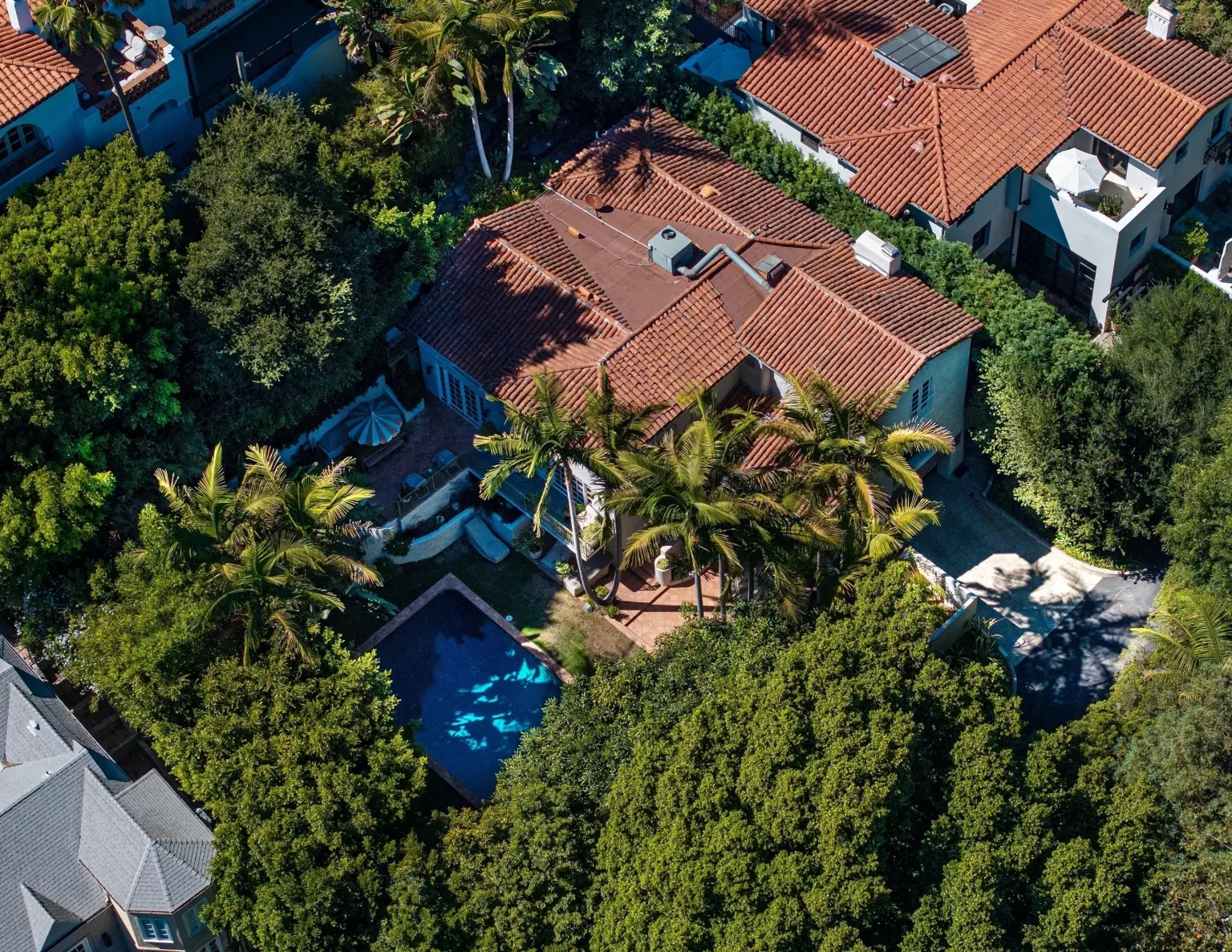 Aubrey Plaza lists $6.5 million Los Angeles home