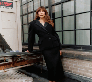 Elizabeth Olsen cloths