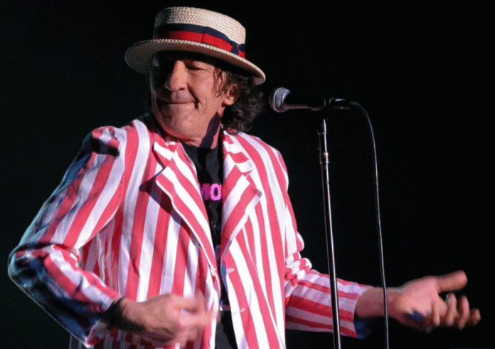 Fee Waybill Net Worth