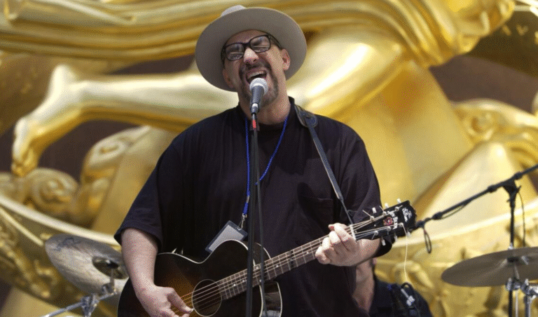 Pat DiNizio Net Worth