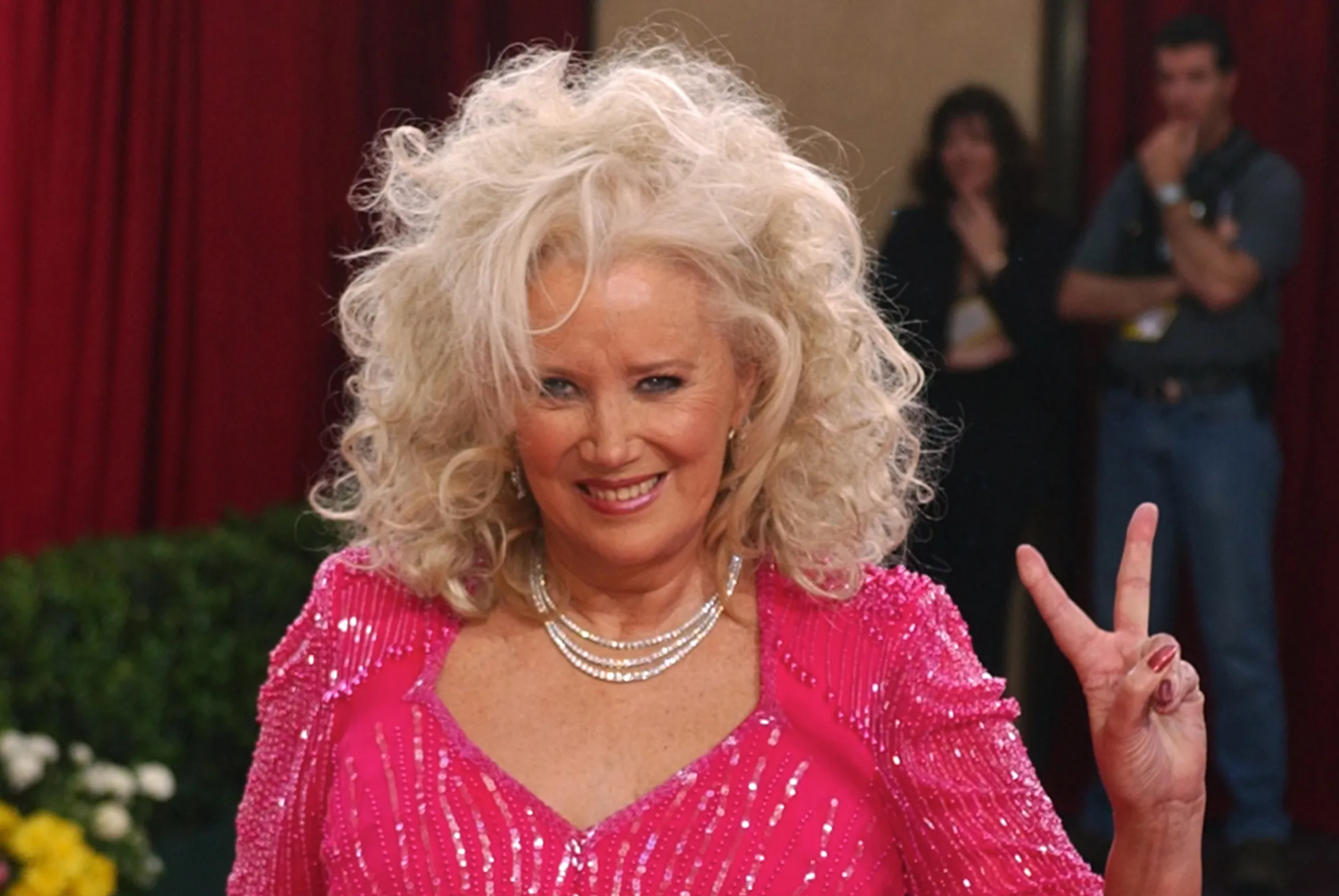 Sally Kirkland