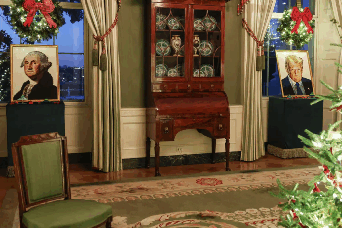 White House Christmas decorations