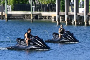 Gisele Bündchen Enjoys Jet Ski Date With Boyfriend Joaquim Valente in Florida
