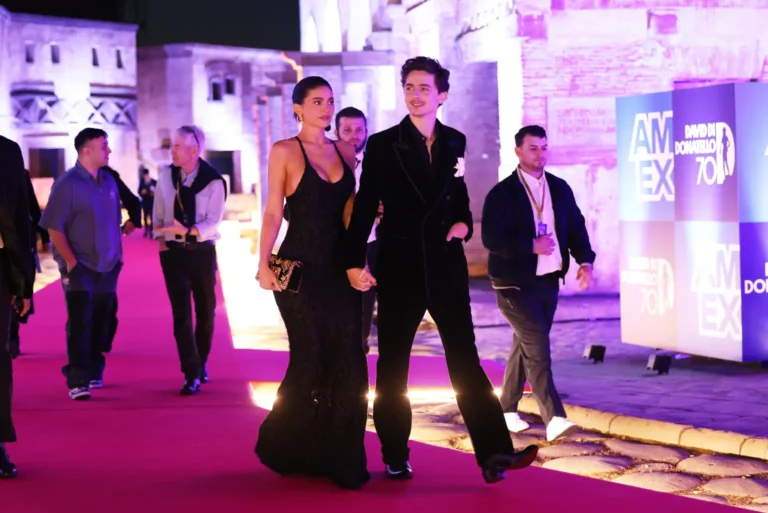 Timothée's shoutout for Kylie and other moments from Critics' Choice Awards he power couple attended the Critics’ Choice Awards 2026 in Santa Monica, California